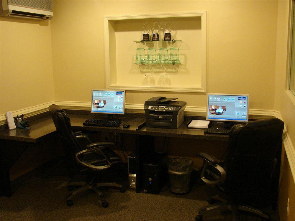 Candlewood Suites Raleigh Crabtree By Ihg Bagian luar foto
