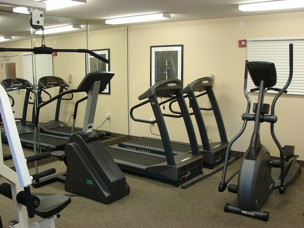 Candlewood Suites Raleigh Crabtree By Ihg Bagian luar foto