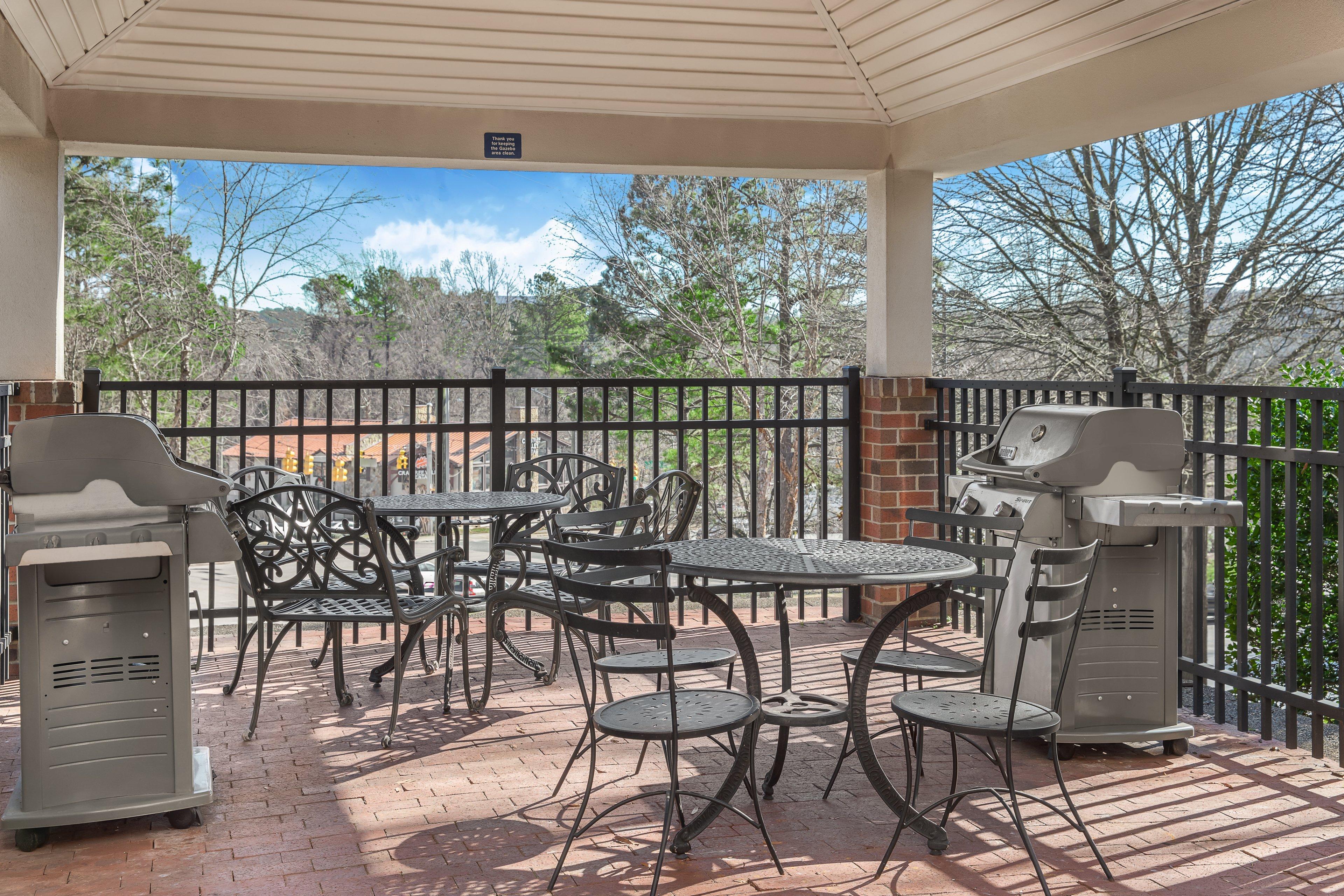 Candlewood Suites Raleigh Crabtree By Ihg Bagian luar foto