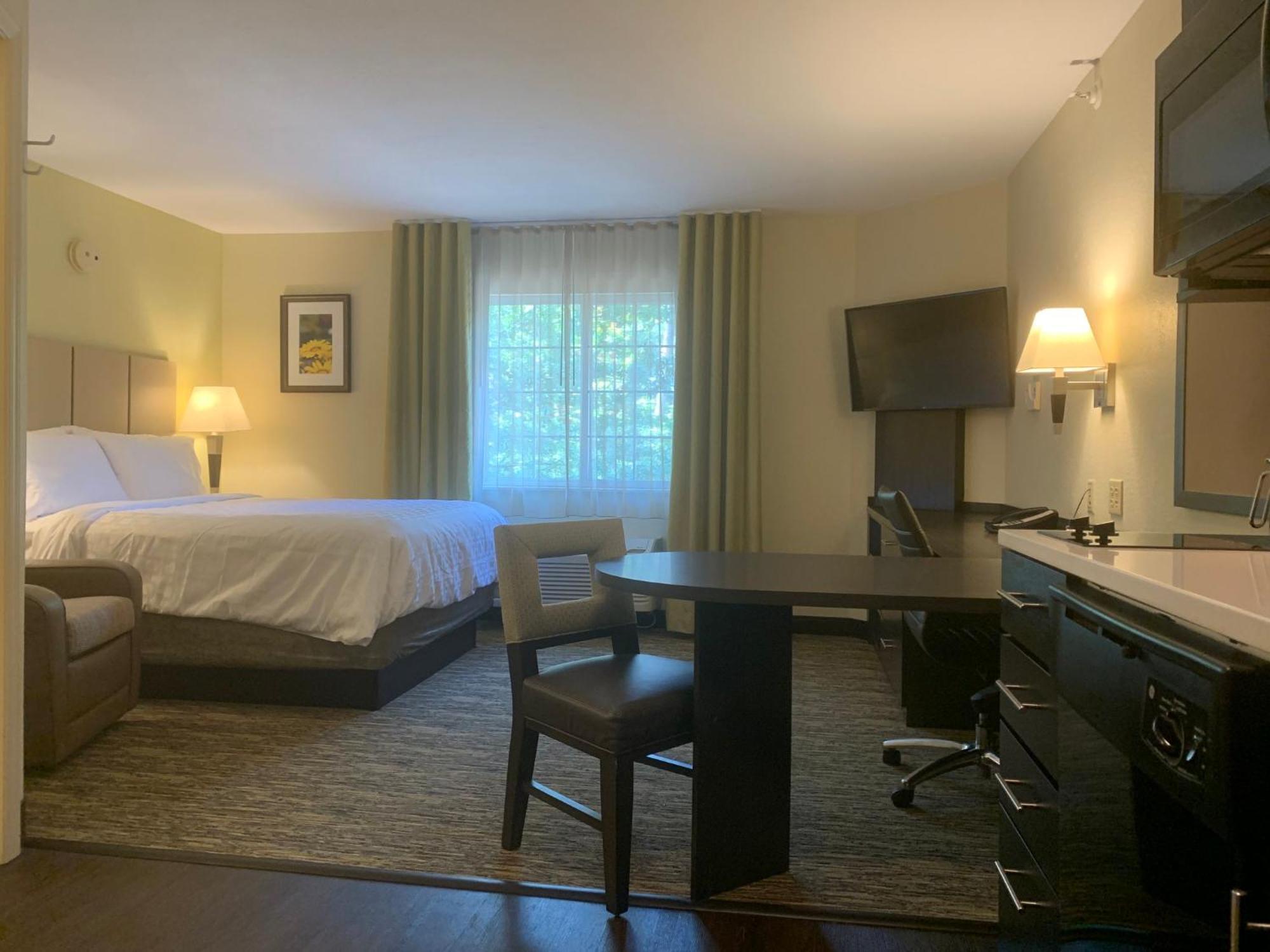 Candlewood Suites Raleigh Crabtree, An Ihg Hotel Bagian luar foto